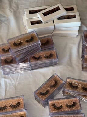 NWOT Private Label Faux Mink Lashes and supplies ready to start small busines